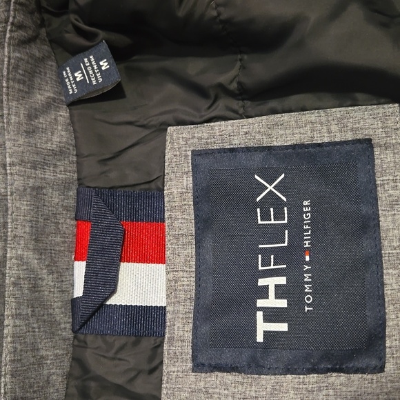 THFlex Tommy Hilfiger Water and Wind Resistant Stylish Gray Bomber Jacket Sz M - Picture 8 of 16